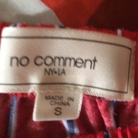 No Comment Crop Top - Picture 2 of 2